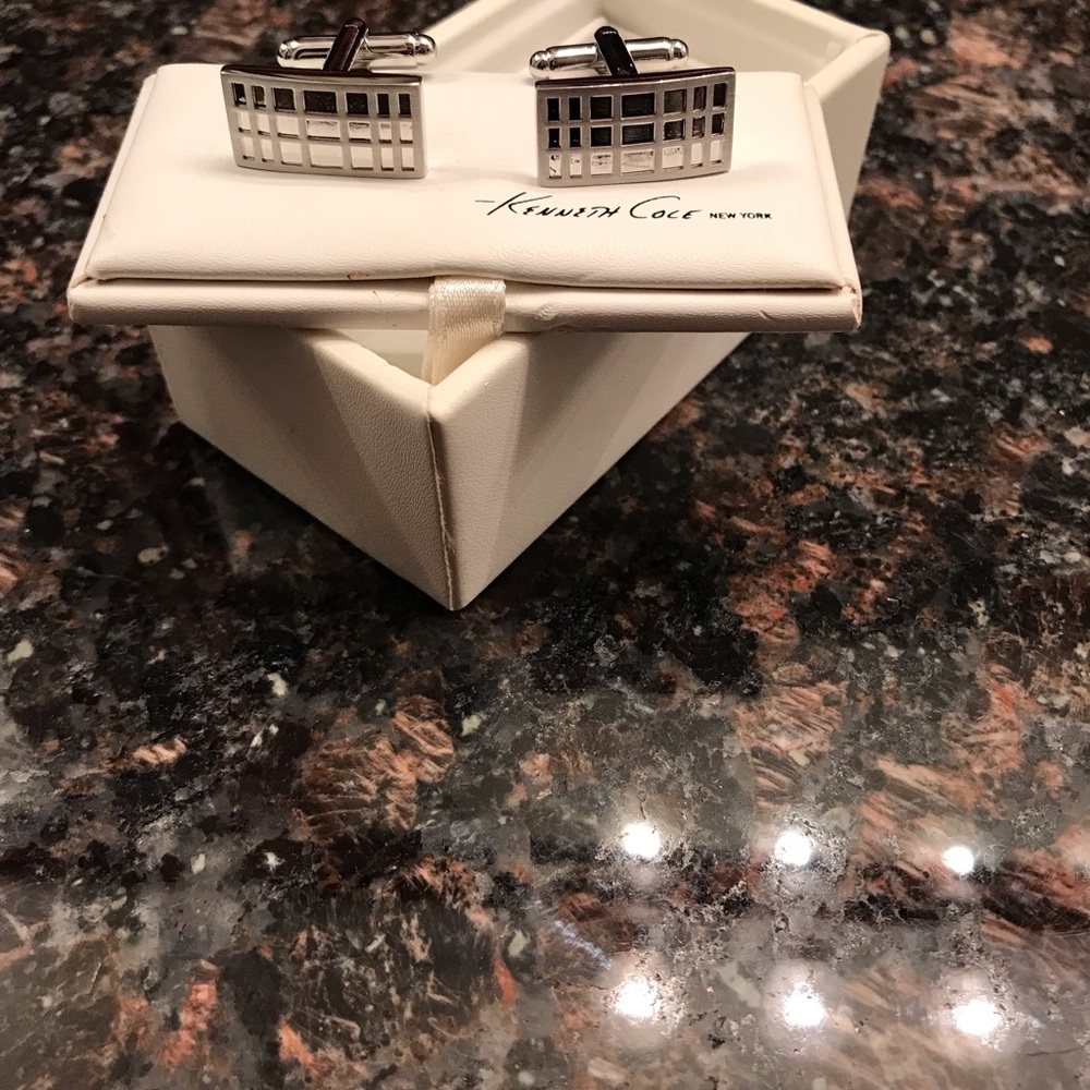Kenneth Cole Cufflinks